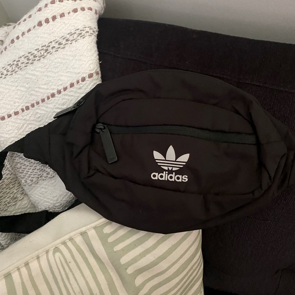 Adidas belt bag - Picture 1 of 1